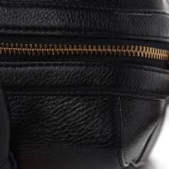 Marc Jacob’s Calfskin Recruit Bauletto Satchel Tote - Picture 4 of 8